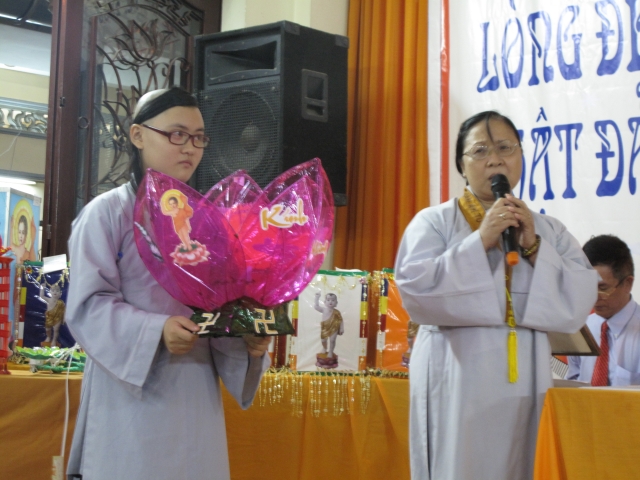TP. HCM: Hội Thi Lồng Đèn Phật Đản