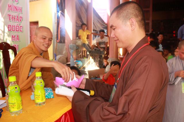 Hà Tĩnh: Chùm ảnh hội thi Rung chuông chùa tại khóa tu mùa hè Trúc Lâm Đà Liễu