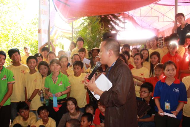 Hà Tĩnh: Chùm ảnh hội thi Rung chuông chùa tại khóa tu mùa hè Trúc Lâm Đà Liễu