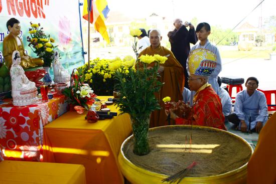 KonTum: Lễ khai kinh Trai Đàn Bạt Độ Cầu Siêu- Đặt đá xây dựng Tu Viện Khánh Lâm