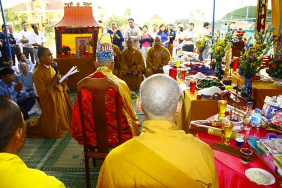 KonTum: Lễ khai kinh Trai Đàn Bạt Độ Cầu Siêu- Đặt đá xây dựng Tu Viện Khánh Lâm