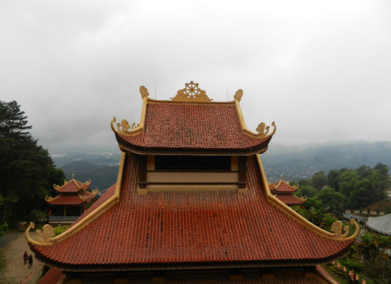 Đầu năm du xuân về thiền viện Trúc Lâm Tây Thiên