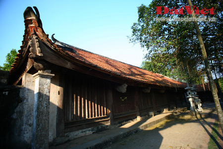 Khám phá ‘cây bút’ khổng lồ nhất Việt Nam