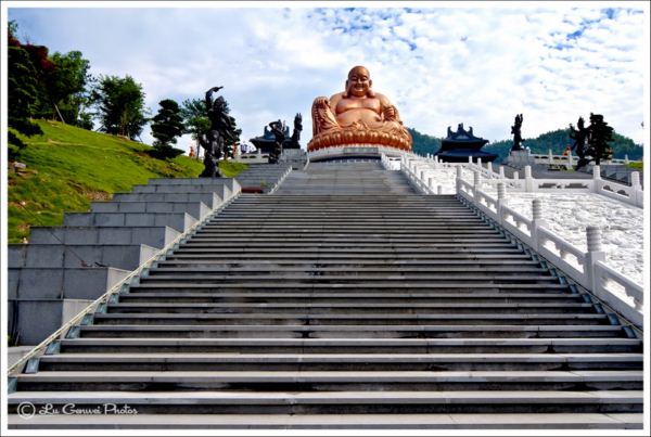 Chùa Tuyết Đậu - Một trong Ngũ Đại danh sơn Phật Giáo Trung Quốc