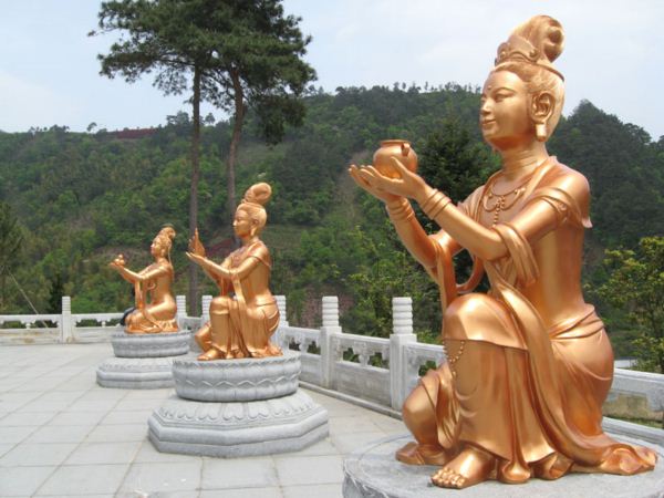 Chùa Tuyết Đậu - Một trong Ngũ Đại danh sơn Phật Giáo Trung Quốc