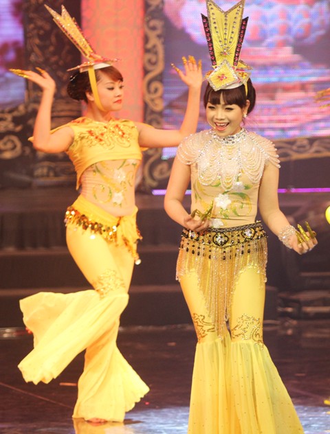 Tùng Dương - Ngọc Khuê “phiêu” cùng nhạc Phật