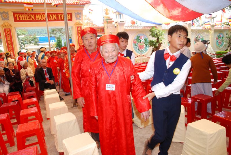 Lâm Đồng: Chùa Giác Hải tổ chức đại lễ Vu Lan Báo Hiếu và chúc thọ gần 1000 cụ