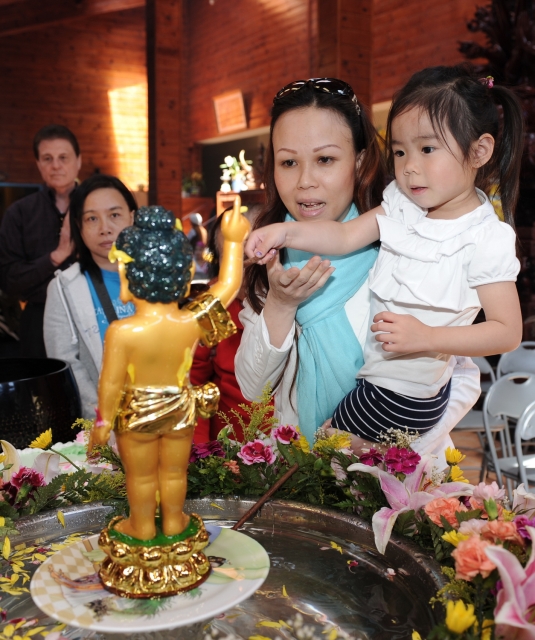 Đại lễ Phật Đản tại tu viện Kim Sơn - Ngôi tòng lâm danh tiếng tại Hoa Kỳ