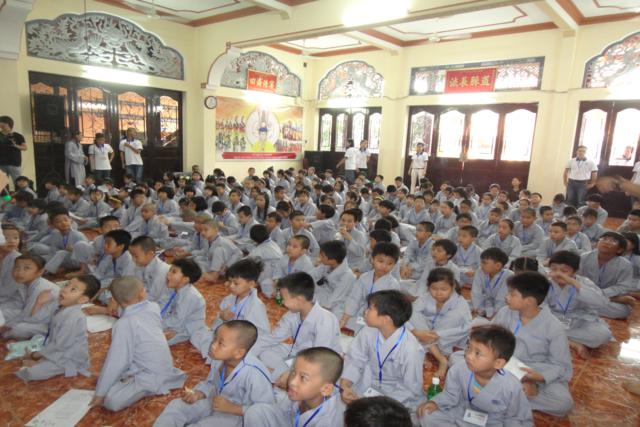 Khóa tu Gieo Hạt Từ Tâm kỳ IV: Tưới Tẩm Yêu Thương