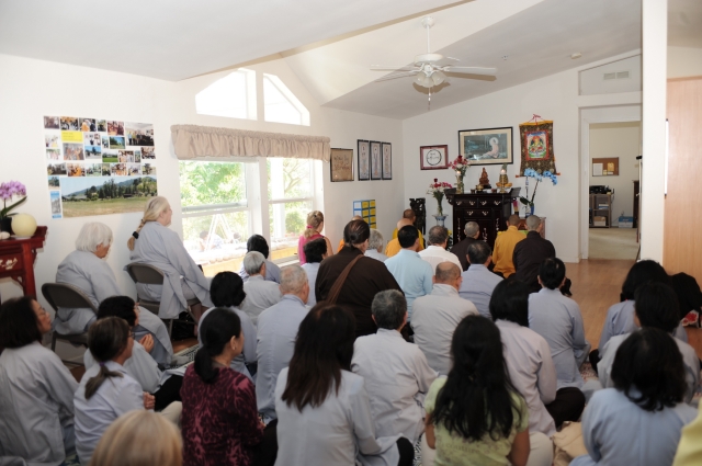 Trung tâm tu học Phổ Trí - Hoa Kỳ tổ chức lễ an vị Phật