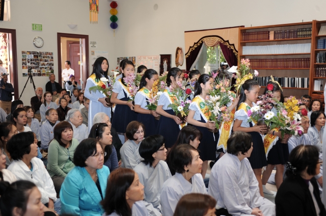 Chùa Phổ Từ - thành phố Hayward (Hoa Kỳ) mừng đại lễ Phật Đản PL 2556