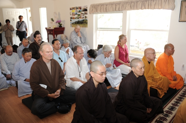 Trung tâm tu học Phổ Trí - Hoa Kỳ tổ chức lễ an vị Phật