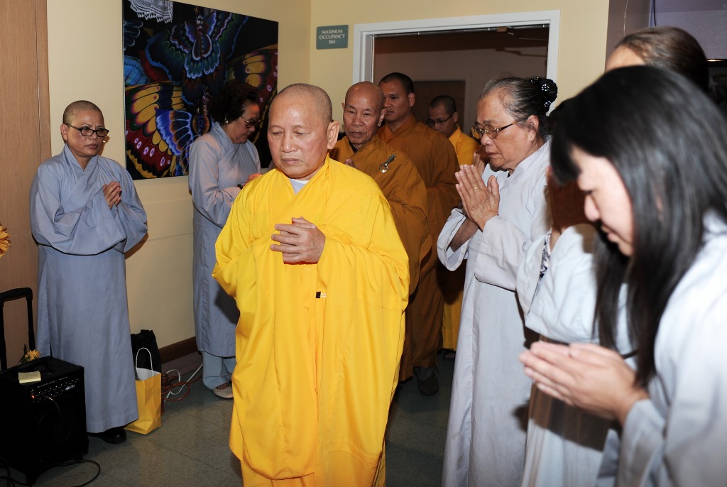 Lễ an vị Phật tại Mission De La Casa - Viện dưỡng lão ở San Jose - Hoa Kỳ