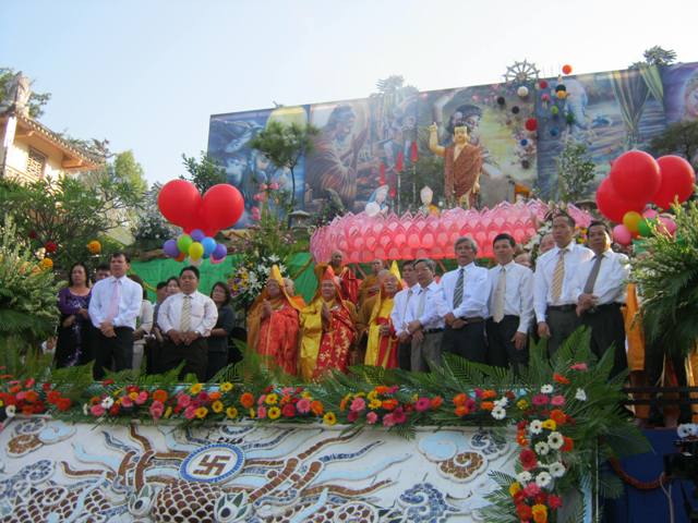 Khánh Hòa: Tổ chức trọng thể Đại lễ Phật đản PL.2556