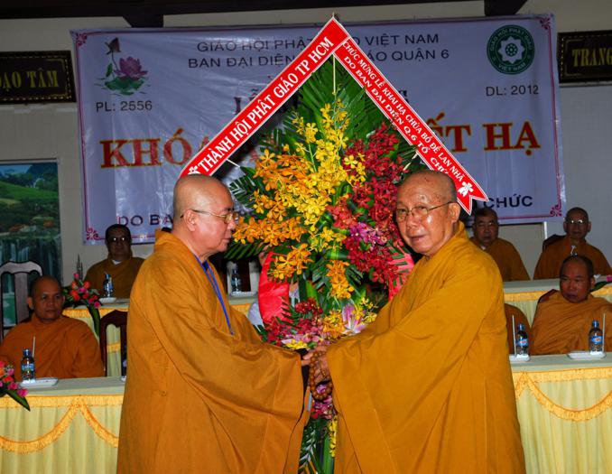 Chư Ni Q.6 khai giảng khóa An cư kiết hạ PL.2556
