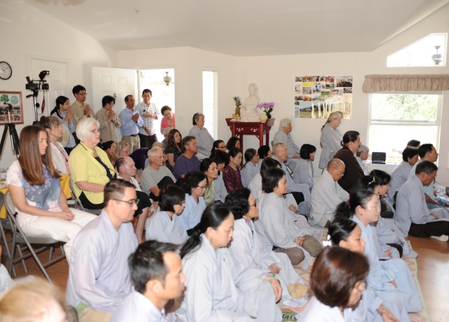 Trung tâm tu học Phổ Trí - Hoa Kỳ tổ chức lễ an vị Phật