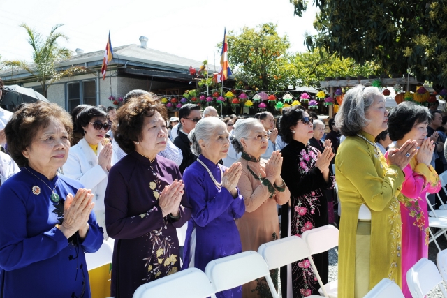 Trung tâm Văn hóa Phật giáo Liễu Quán (Hoa Kỳ)  long trọng tổ chức Đại lễ Phật đản PL 2556