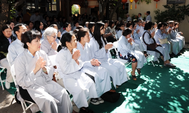 Đại lễ Vu Lan tạ trung tâm văn hóa Phật giáo - chùa Liễu Quán - San Jose, California, Hoa Kỳ