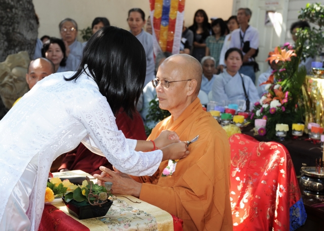 Đại lễ Vu Lan tạ trung tâm văn hóa Phật giáo - chùa Liễu Quán - San Jose, California, Hoa Kỳ