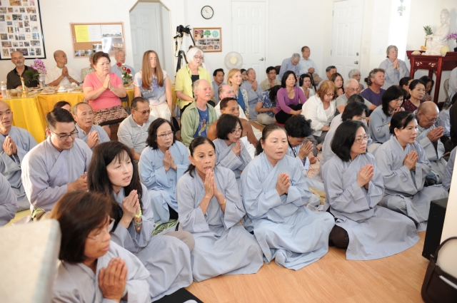 Trung tâm tu học Phổ Trí - Hoa Kỳ tổ chức lễ an vị Phật