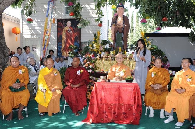 Đại lễ Vu Lan tạ trung tâm văn hóa Phật giáo - chùa Liễu Quán - San Jose, California, Hoa Kỳ