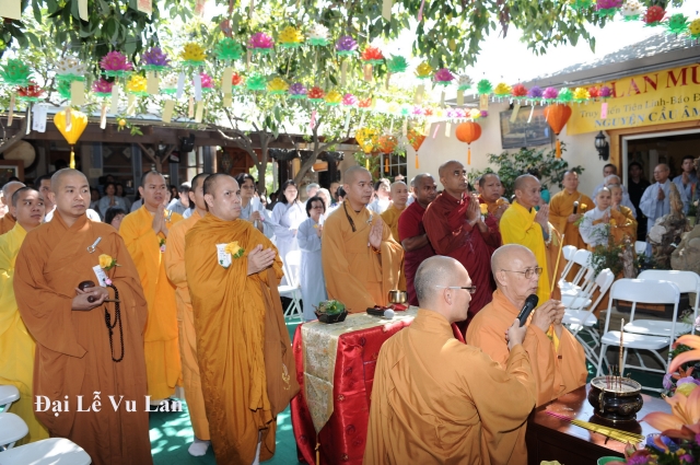 Đại lễ Vu Lan tạ trung tâm văn hóa Phật giáo - chùa Liễu Quán - San Jose, California, Hoa Kỳ