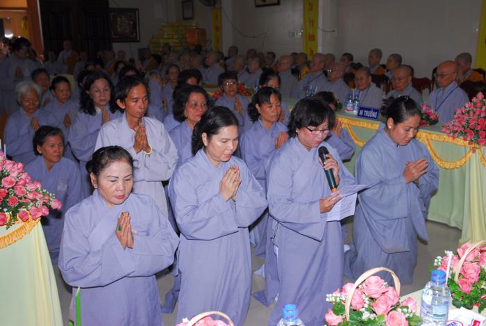 Chư Ni Q.6 khai giảng khóa An cư kiết hạ PL.2556