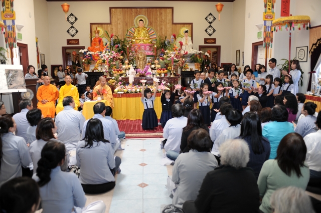 Chùa Phổ Từ - thành phố Hayward (Hoa Kỳ) mừng đại lễ Phật Đản PL 2556