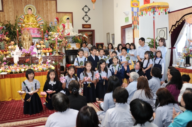 Chùa Phổ Từ - thành phố Hayward (Hoa Kỳ) mừng đại lễ Phật Đản PL 2556