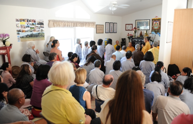 Trung tâm tu học Phổ Trí - Hoa Kỳ tổ chức lễ an vị Phật