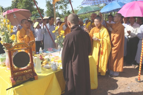 Côn Sơn Tự ngày Phật “trở về”