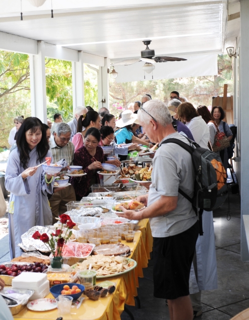 Trung tâm tu học Phổ Trí - Hoa Kỳ tổ chức lễ an vị Phật