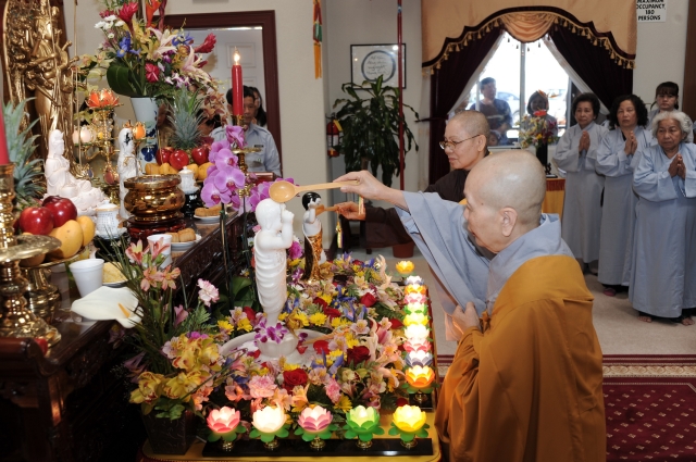 Chùa Phổ Từ - thành phố Hayward (Hoa Kỳ) mừng đại lễ Phật Đản PL 2556