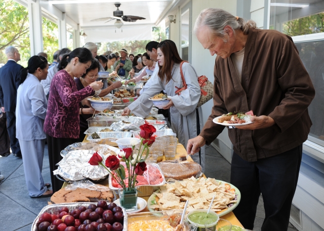 Trung tâm tu học Phổ Trí - Hoa Kỳ tổ chức lễ an vị Phật