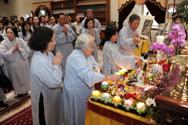 Chùa Phổ Từ - thành phố Hayward (Hoa Kỳ) mừng đại lễ Phật Đản PL 2556