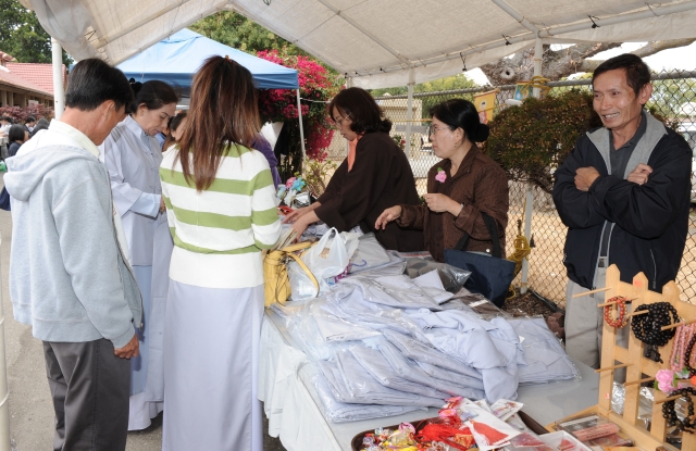 Chùa Phổ Từ, Hayward, California tổ chức lễ Vu Lan Báo Hiếu 2012