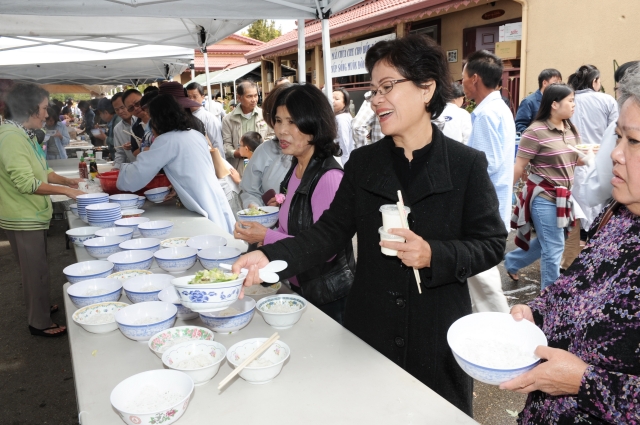 Chùa Phổ Từ, Hayward, California tổ chức lễ Vu Lan Báo Hiếu 2012