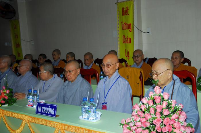 Chư Ni Q.6 khai giảng khóa An cư kiết hạ PL.2556