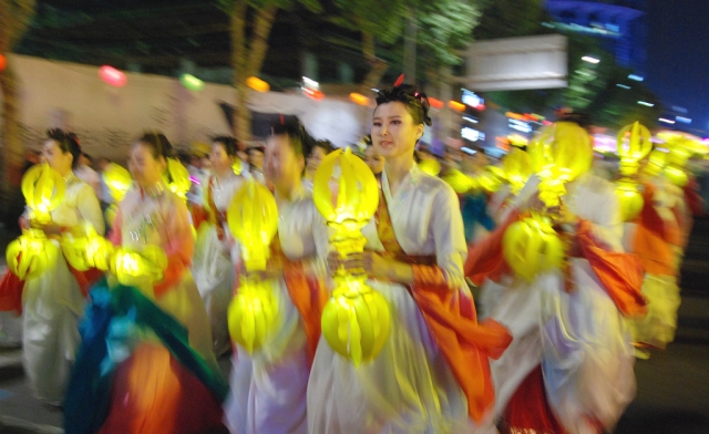 Lễ hội đèn lồng mừng đại lễ Phật đản ở Hàn Quốc