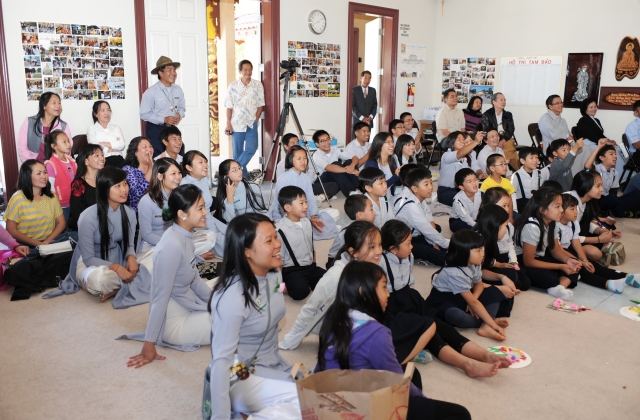Chùa Phổ Từ, Hayward, California tổ chức lễ Vu Lan Báo Hiếu 2012