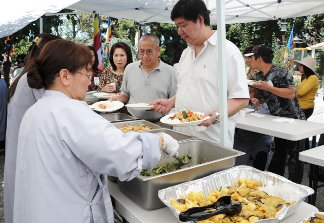Đại lễ Vu Lan tạ trung tâm văn hóa Phật giáo - chùa Liễu Quán - San Jose, California, Hoa Kỳ