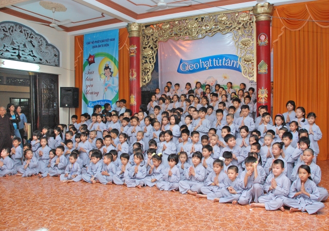 Khóa tu Gieo Hạt Từ Tâm kỳ IV: Tưới Tẩm Yêu Thương