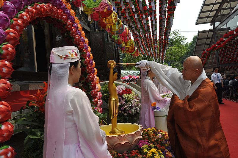 Hàn Quốc : Chùa Phụng Ân Phúc lợi Y tế xã hội chuẩn bị Lễ tắm Phật