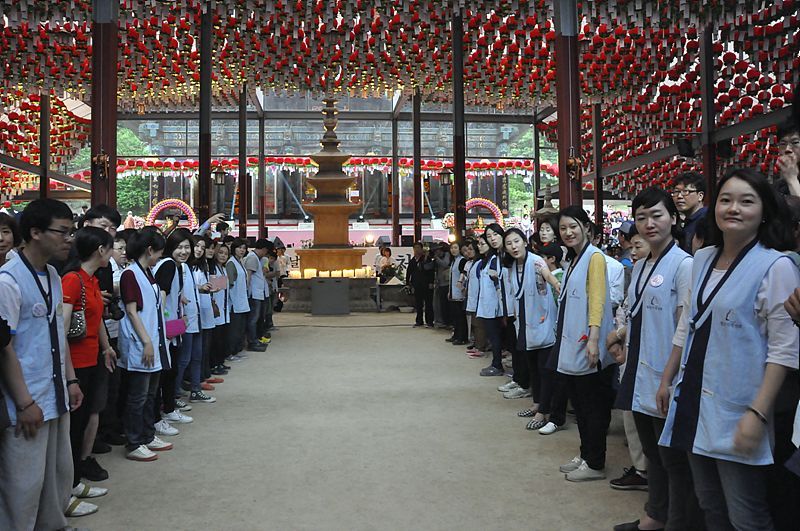 Hàn Quốc : Chùa Phụng Ân Phúc lợi Y tế xã hội chuẩn bị Lễ tắm Phật