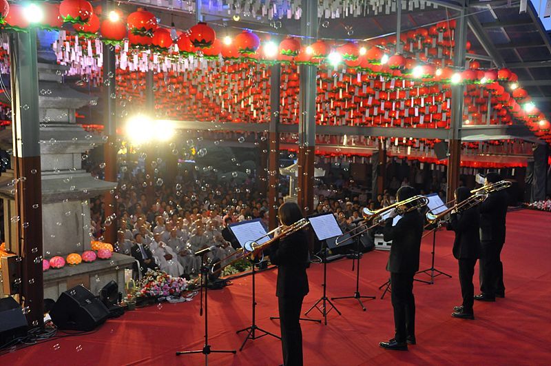 Hàn Quốc : Chùa Phụng Ân Phúc lợi Y tế xã hội chuẩn bị Lễ tắm Phật