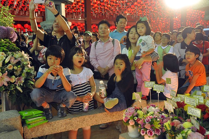 Hàn Quốc : Chùa Phụng Ân Phúc lợi Y tế xã hội chuẩn bị Lễ tắm Phật