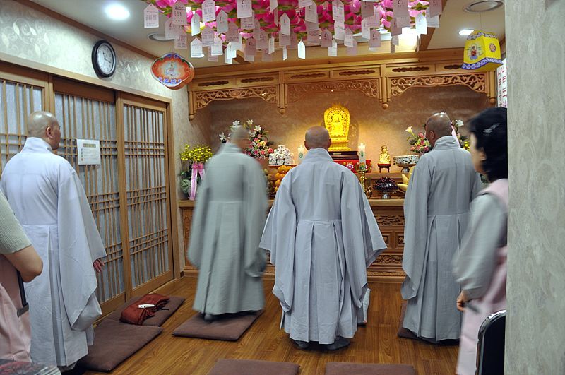 Hàn Quốc : Chùa Phụng Ân Phúc lợi Y tế xã hội chuẩn bị Lễ tắm Phật