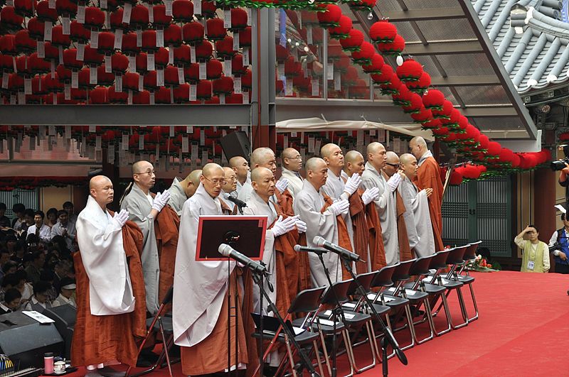 Hàn Quốc : Chùa Phụng Ân Phúc lợi Y tế xã hội chuẩn bị Lễ tắm Phật