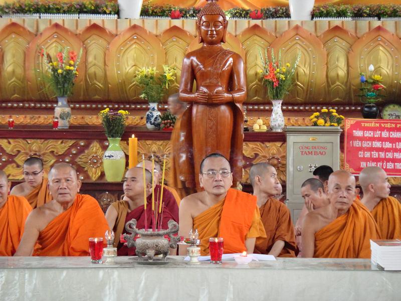 Đồng Nai: Nghỉ hè học sinh về chùa “ làm Sư ” có thời hạn