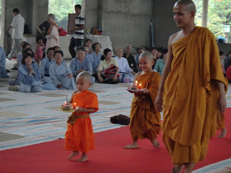 Đồng Nai: Nghỉ hè học sinh về chùa “ làm Sư ” có thời hạn